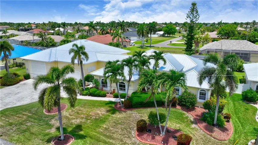 2313 Sw 53rd Ter, Cape Coral, Florida 33914