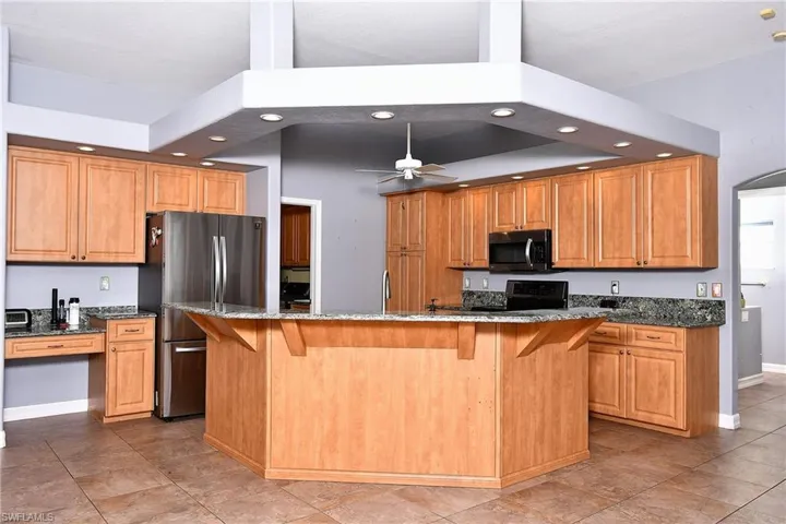 2313 Sw 53rd Ter, Cape Coral, Florida 33914