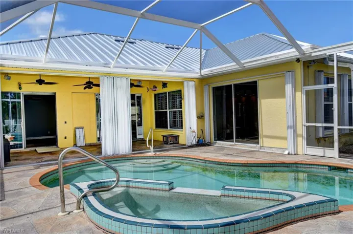 2313 Sw 53rd Ter, Cape Coral, Florida 33914
