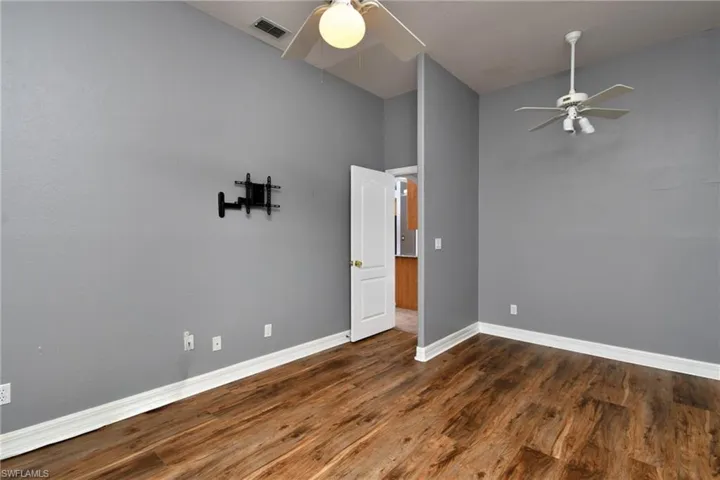 2313 Sw 53rd Ter, Cape Coral, Florida 33914