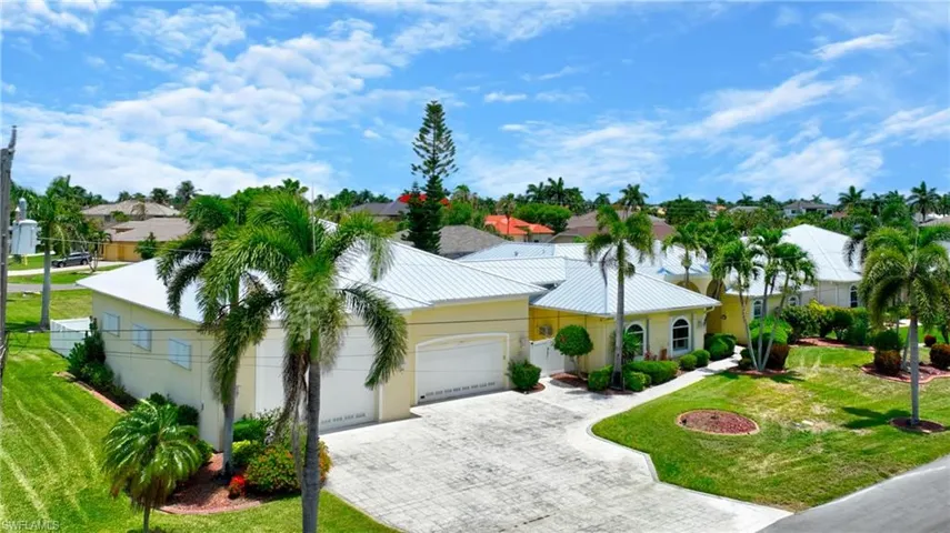 2313 Sw 53rd Ter, Cape Coral, Florida 33914