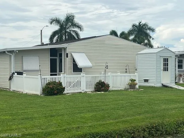 3416 Celestial Way, North Fort Myers, Florida 33903
