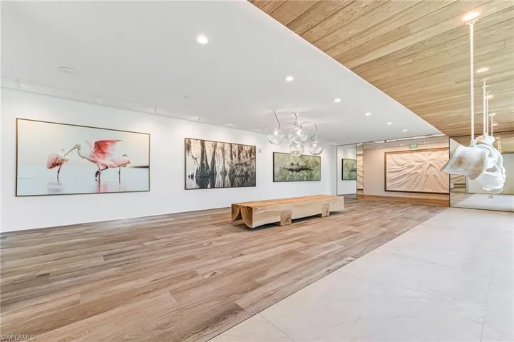 View of common area