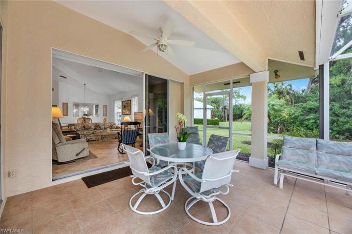 1248  Imperial  DR, Naples, FL 34110