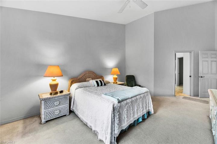1248  Imperial  DR, Naples, FL 34110