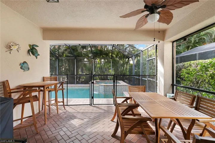 1244  Manado  DR, Naples, FL 34113