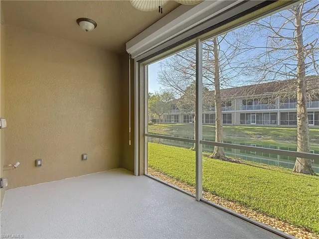 1108 Winding Pines Cir 104, Cape Coral, Florida 33909
