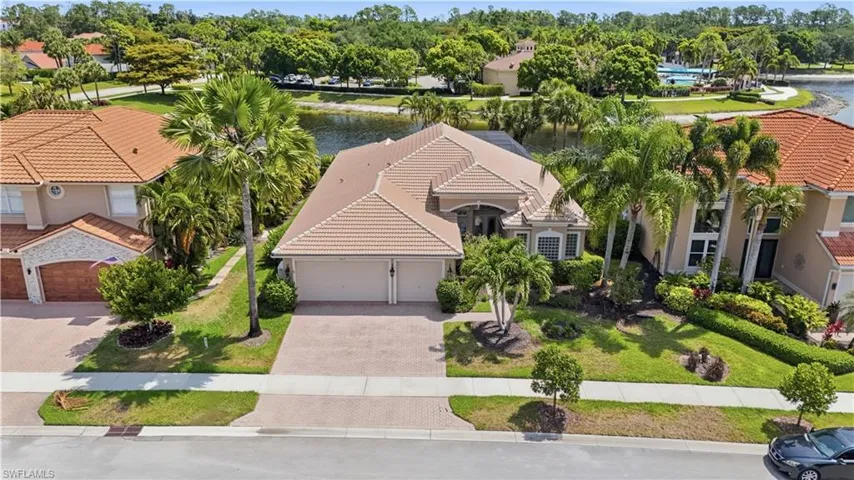 1422  King Sago  CT, Naples, FL 34119