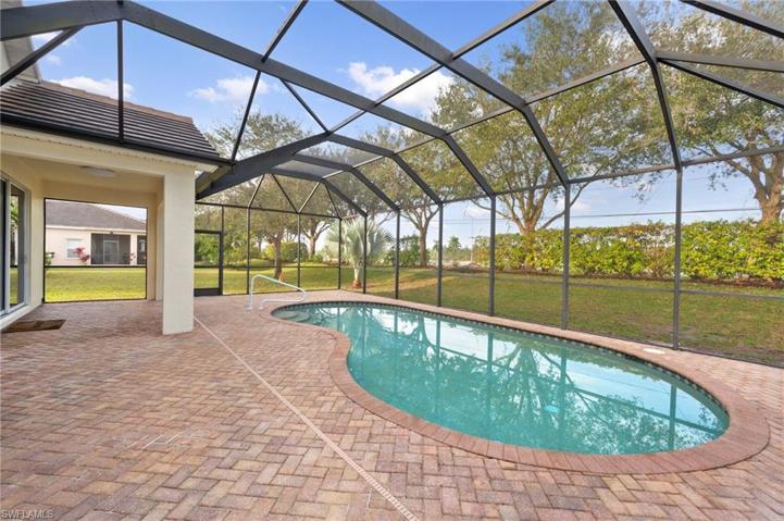 2877  Inlet Cove W LN, NAPLES, FL 34120