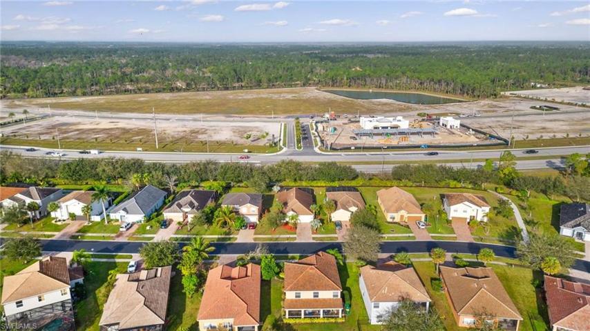 2877  Inlet Cove W LN, NAPLES, FL 34120