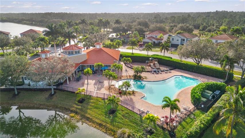 2877  Inlet Cove W LN, NAPLES, FL 34120