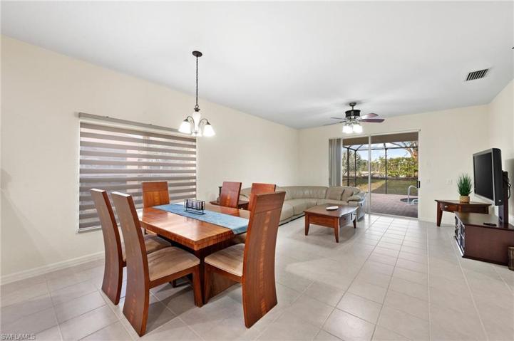 2877  Inlet Cove W LN, NAPLES, FL 34120