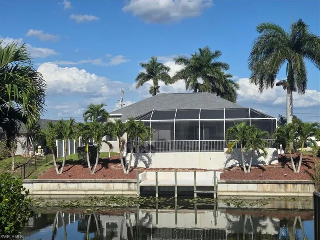 2120 Sw 8th Pl, Cape Coral, Florida 33991