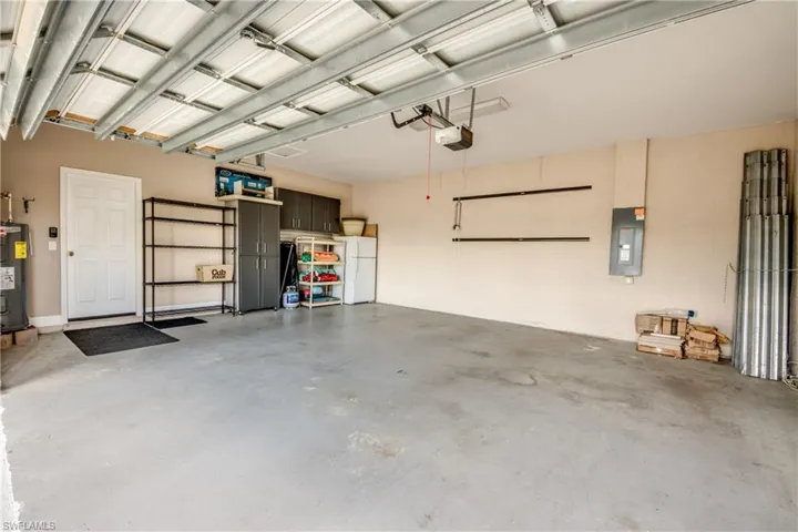 2120 Sw 8th Pl, Cape Coral, Florida 33991
