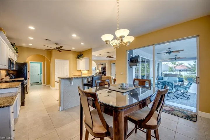 2120 Sw 8th Pl, Cape Coral, Florida 33991