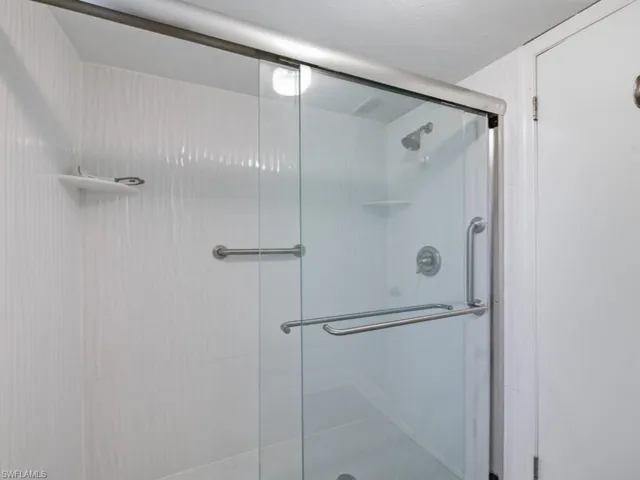 3207  Horse Carriage  WAY, Naples, FL 34105