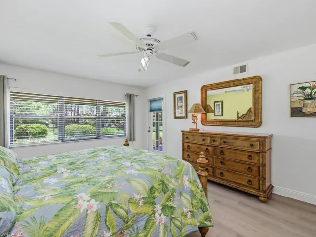 3207  Horse Carriage  WAY, Naples, FL 34105