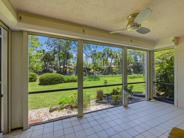 3207  Horse Carriage  WAY, Naples, FL 34105