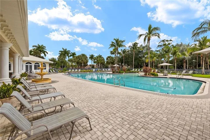 Community Walk-in Pool