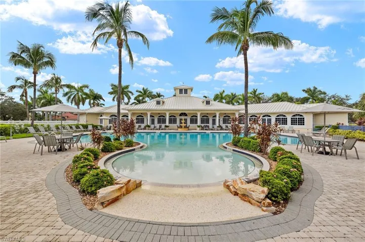 Community Walk-in Pool