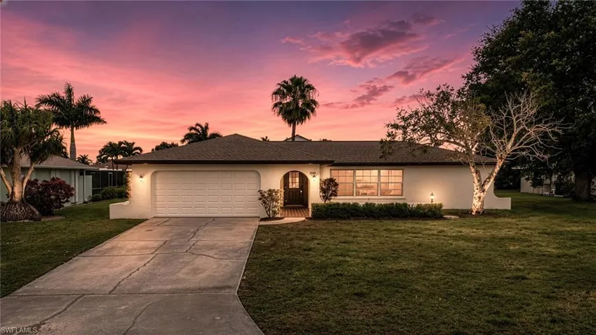 2285 SE 28th  ST, Cape Coral, FL 33904