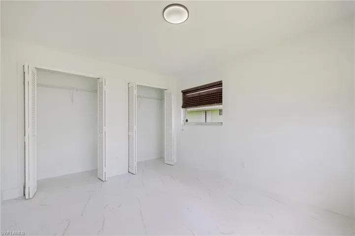 2285 SE 28th  ST, Cape Coral, FL 33904