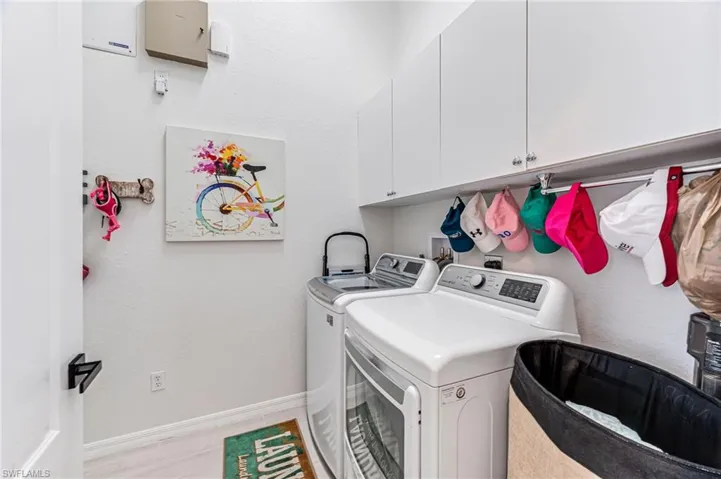 15598  Alton  DR, Fort Myers, FL 33908