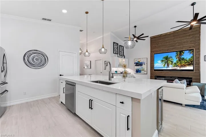 15598  Alton  DR, Fort Myers, FL 33908