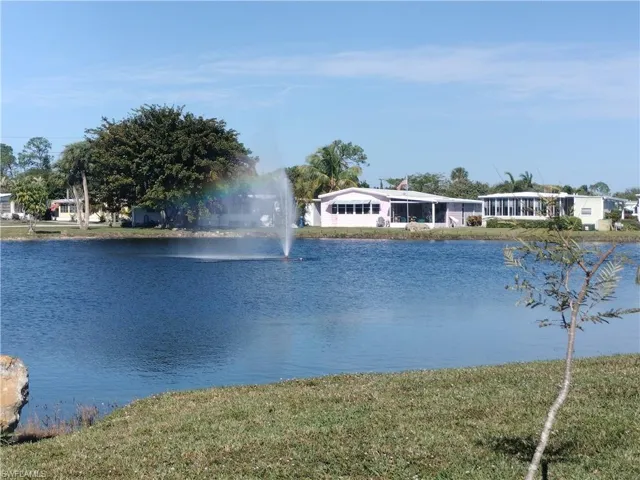 Community park and lake are right around the corner from San Remo