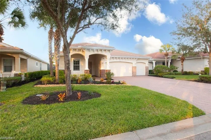 Well maintained front elevation