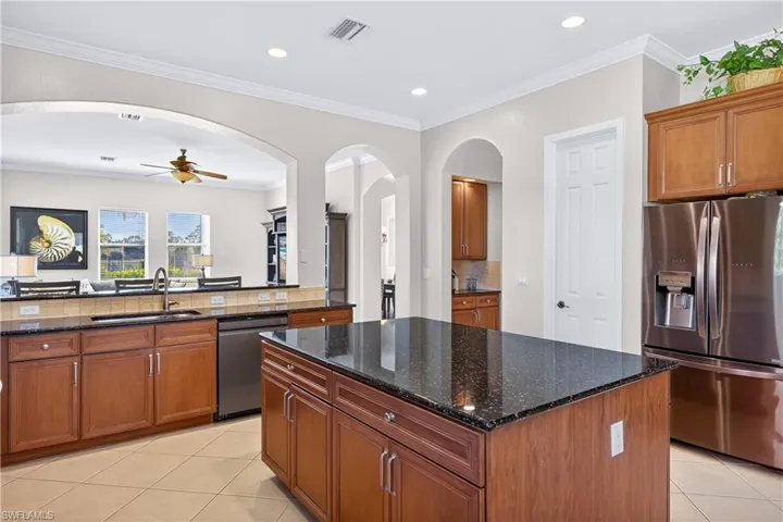 2212 Vardin Pl, Naples, Florida 34120