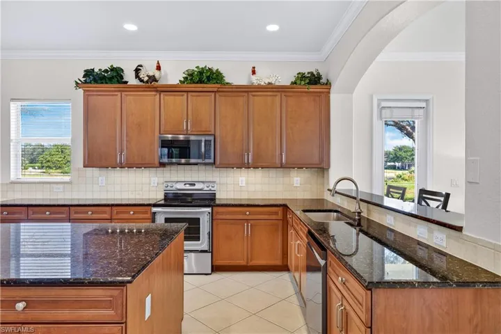 2212 Vardin Pl, Naples, Florida 34120