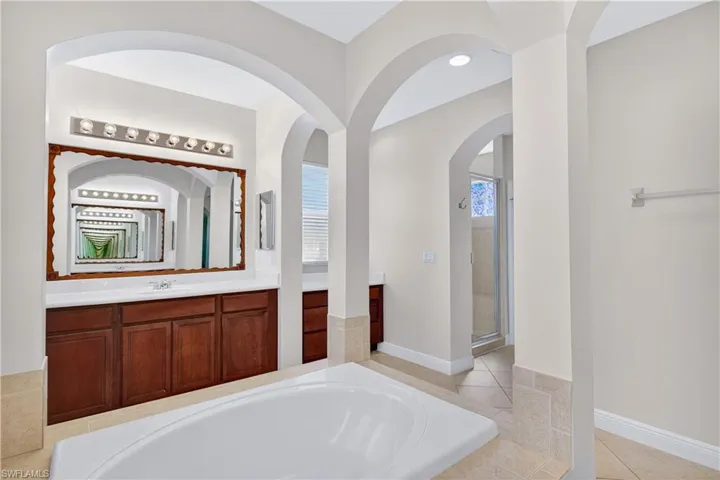 2212 Vardin Pl, Naples, Florida 34120