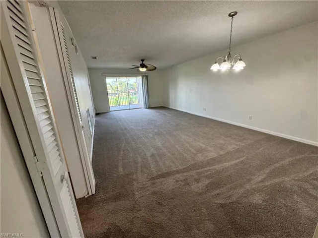 5667 Rattlesnake Hamm Rd N B-301, Naples, Florida 34113