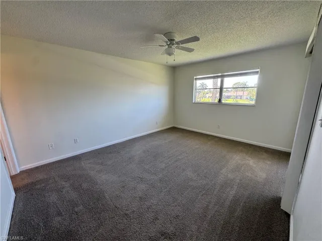 5667 Rattlesnake Hamm Rd N B-301, Naples, Florida 34113