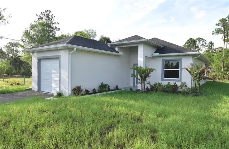2958  70th NE AVE, Naples, FL 34120