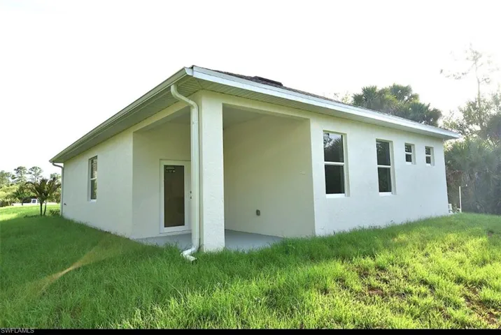 2958  70th NE AVE, Naples, FL 34120