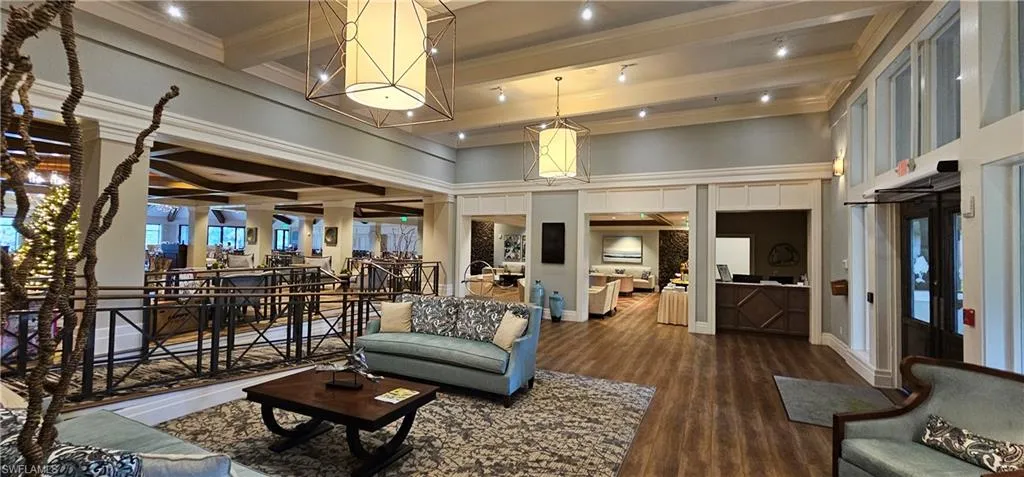 Country Club sitting area