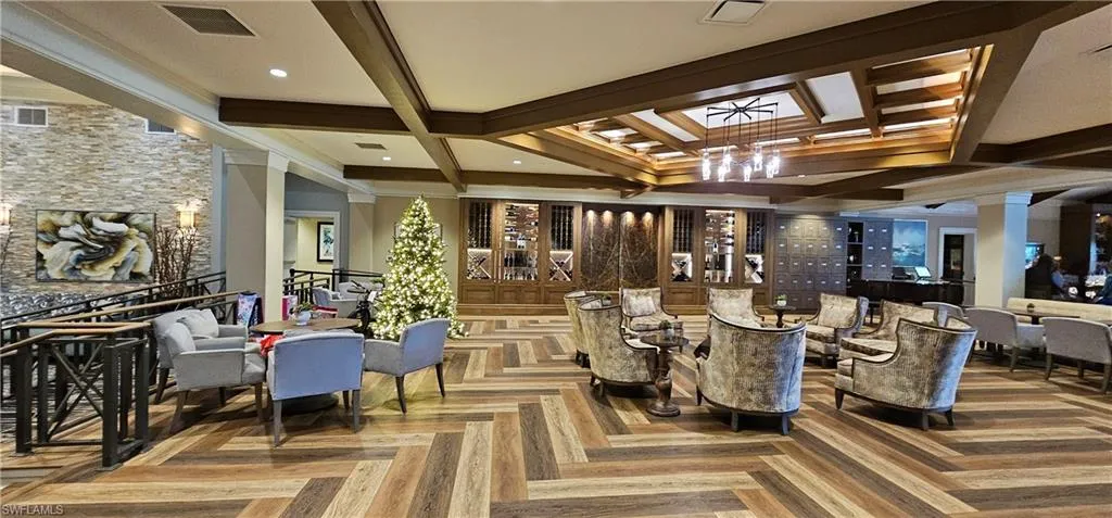 Restaurant/bar