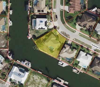143 ft. of waterfront a short distance from Tigertail Beach (.2 miles)