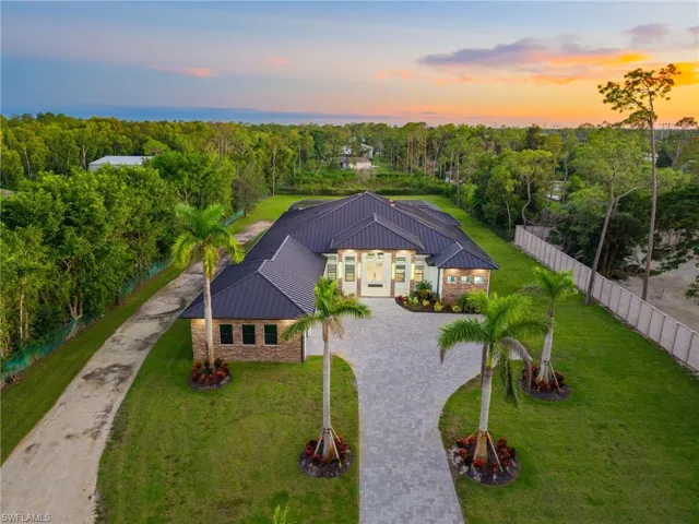 2025 LUXURY NEW CONSTRUCTION ESTATE