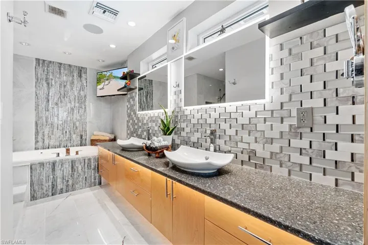 8124 Estero Blvd, Fort Myers Beach, Florida 33931