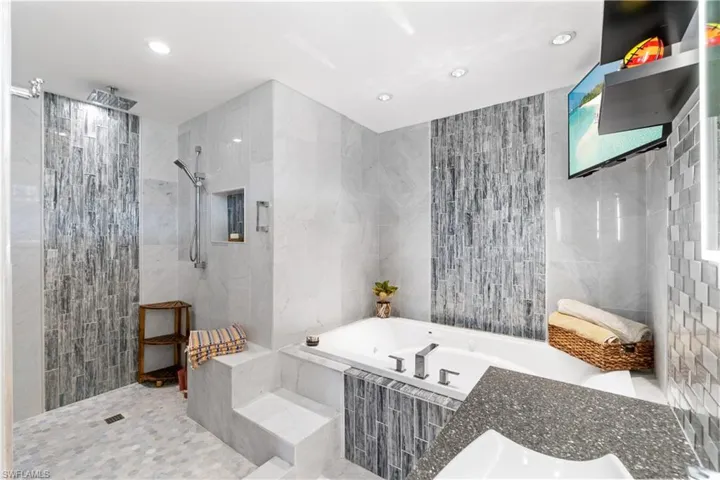 8124 Estero Blvd, Fort Myers Beach, Florida 33931