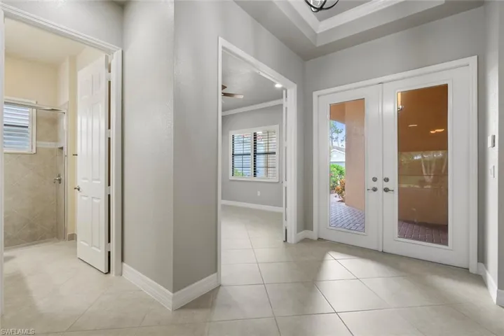 Large foyer area
