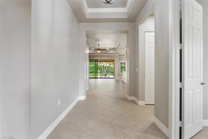 Wide foyer