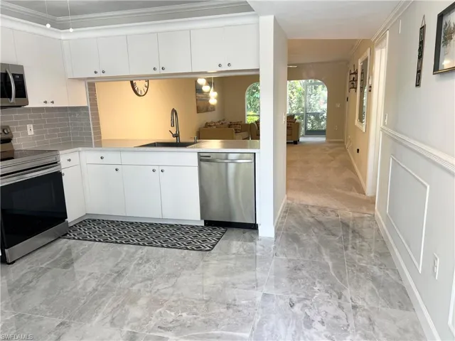 Kitchen area