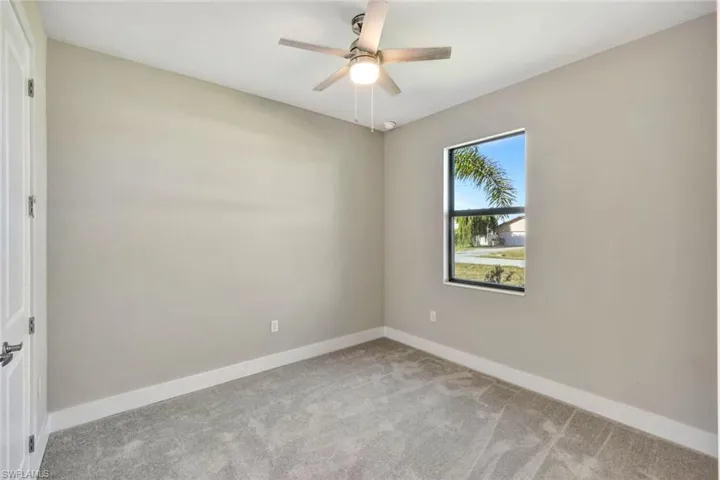 2721 Sw 11th Ave, Cape Coral, Florida 33914