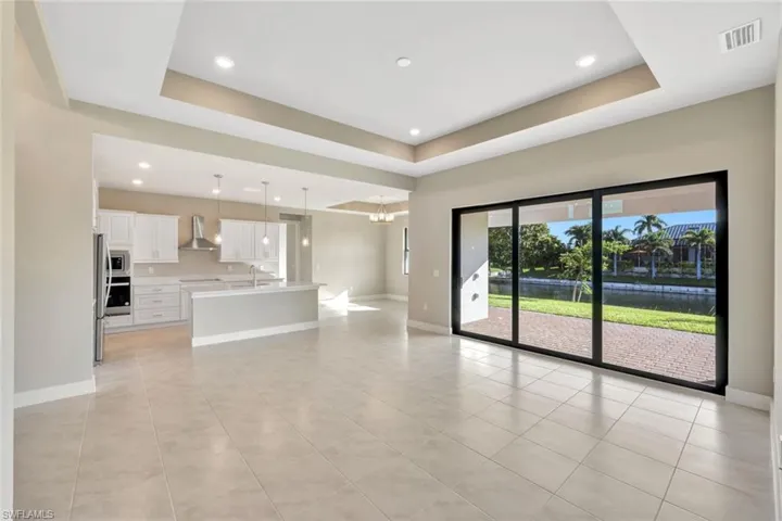 2721 Sw 11th Ave, Cape Coral, Florida 33914