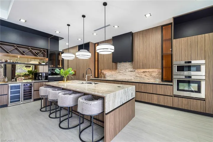 Look at this oversized Island with storage on both sides.