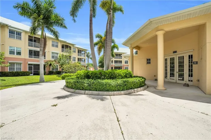 1121  Van Loon Commons  CIR, Cape Coral, FL 33909